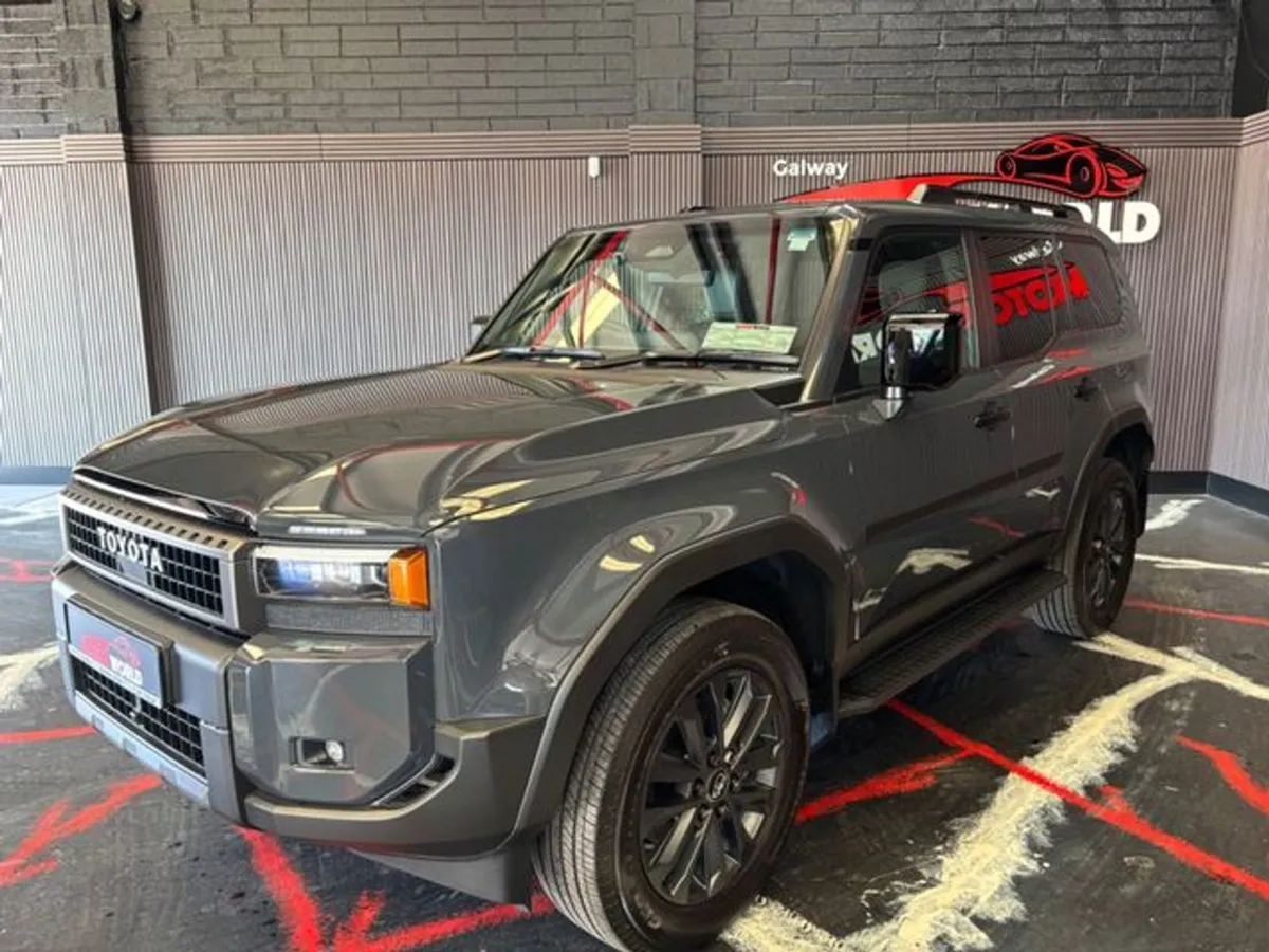 Toyota Landcruiser 2.8d Invincible Auto 4WD Euro - Image 3