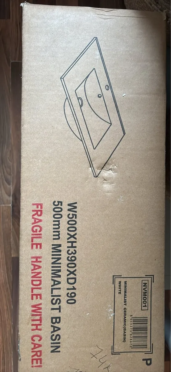 brand new (unboxed) wall hung vanity unit - Image 3