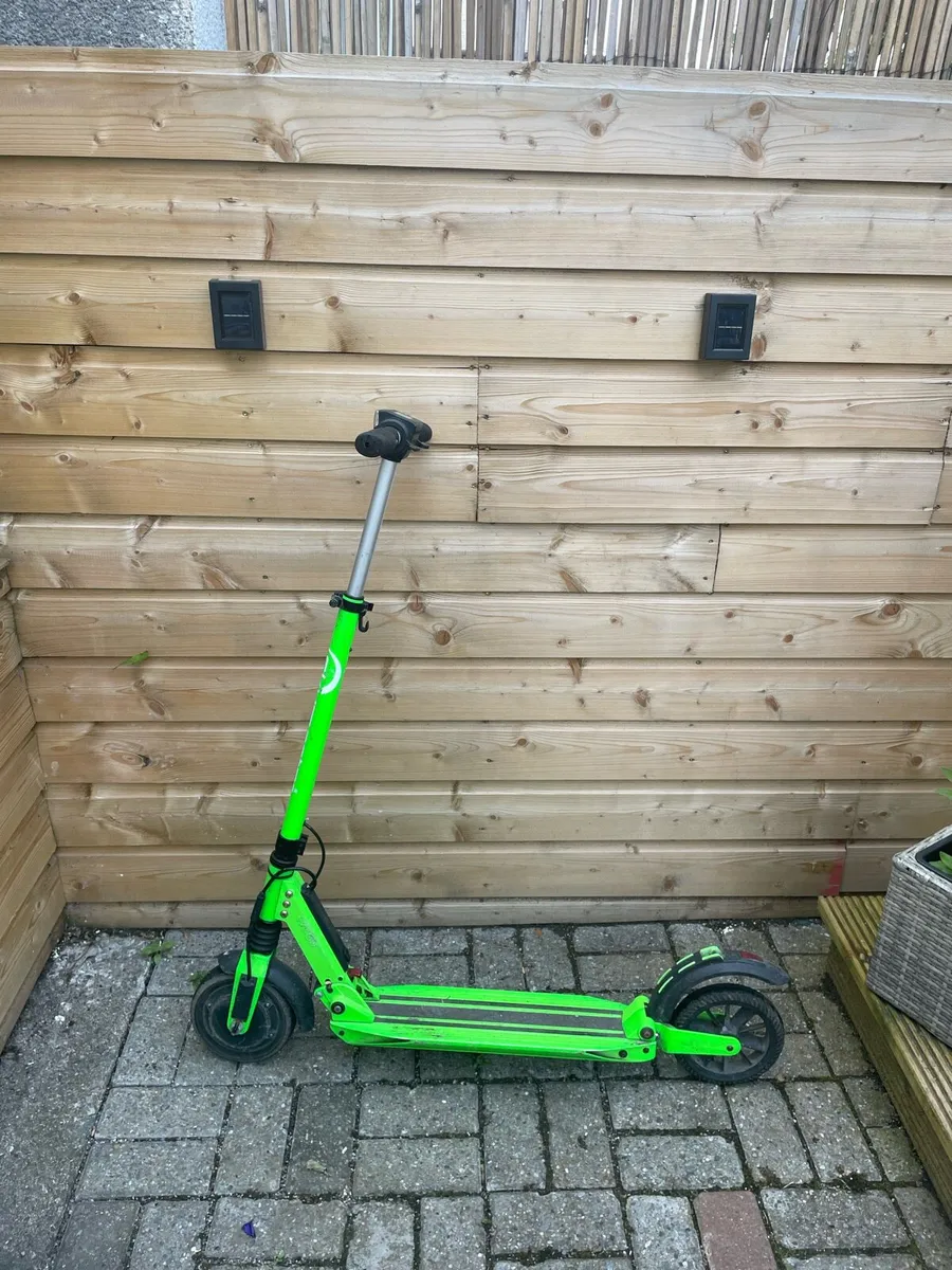 Skymaster E-scooter - Image 1
