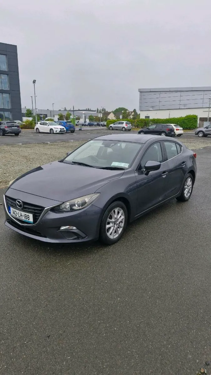Mazda 3 - Image 2