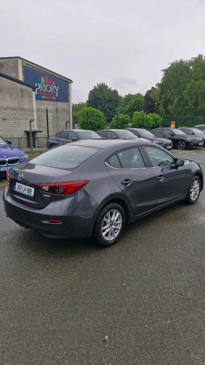 Mazda 3 - Image 4