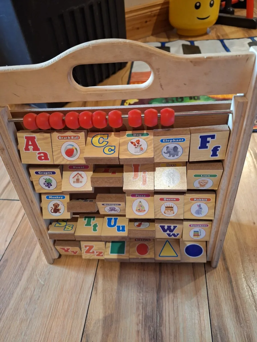 Childs learning toy - Image 1