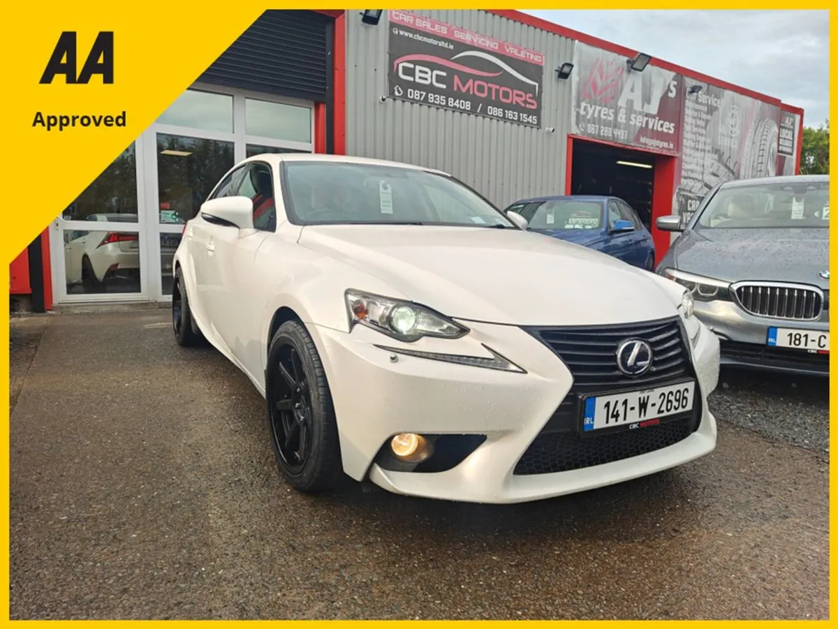 Lexus IS300h 2014 Is300h Auto Hybrid - Image 4