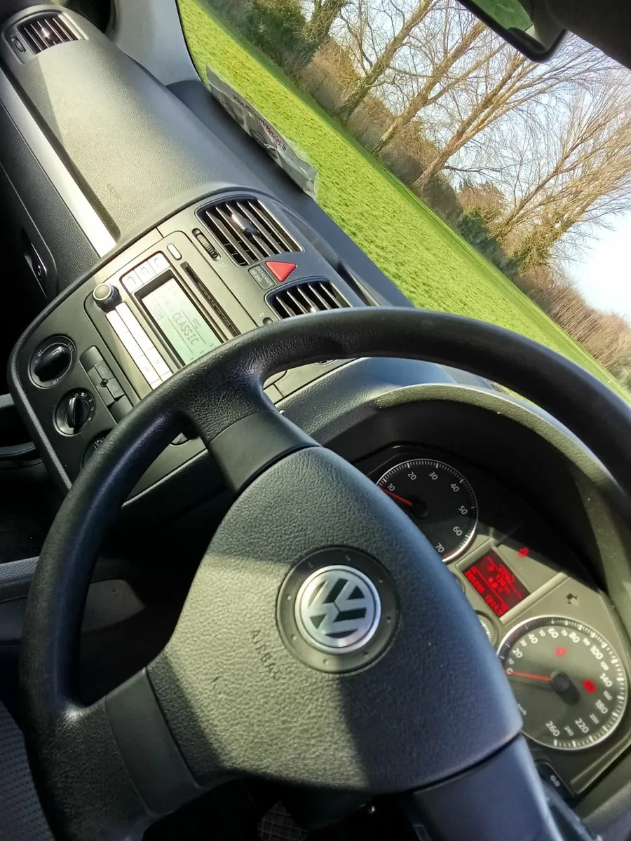 Volkswagen Jetta 2008 - Image 3