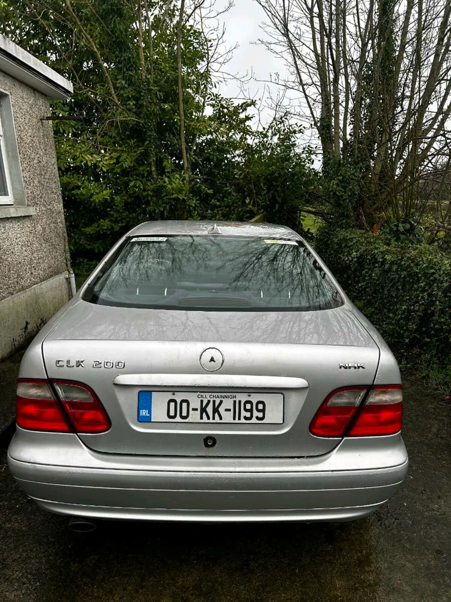 Mercedes clk 200  manual - Image 2