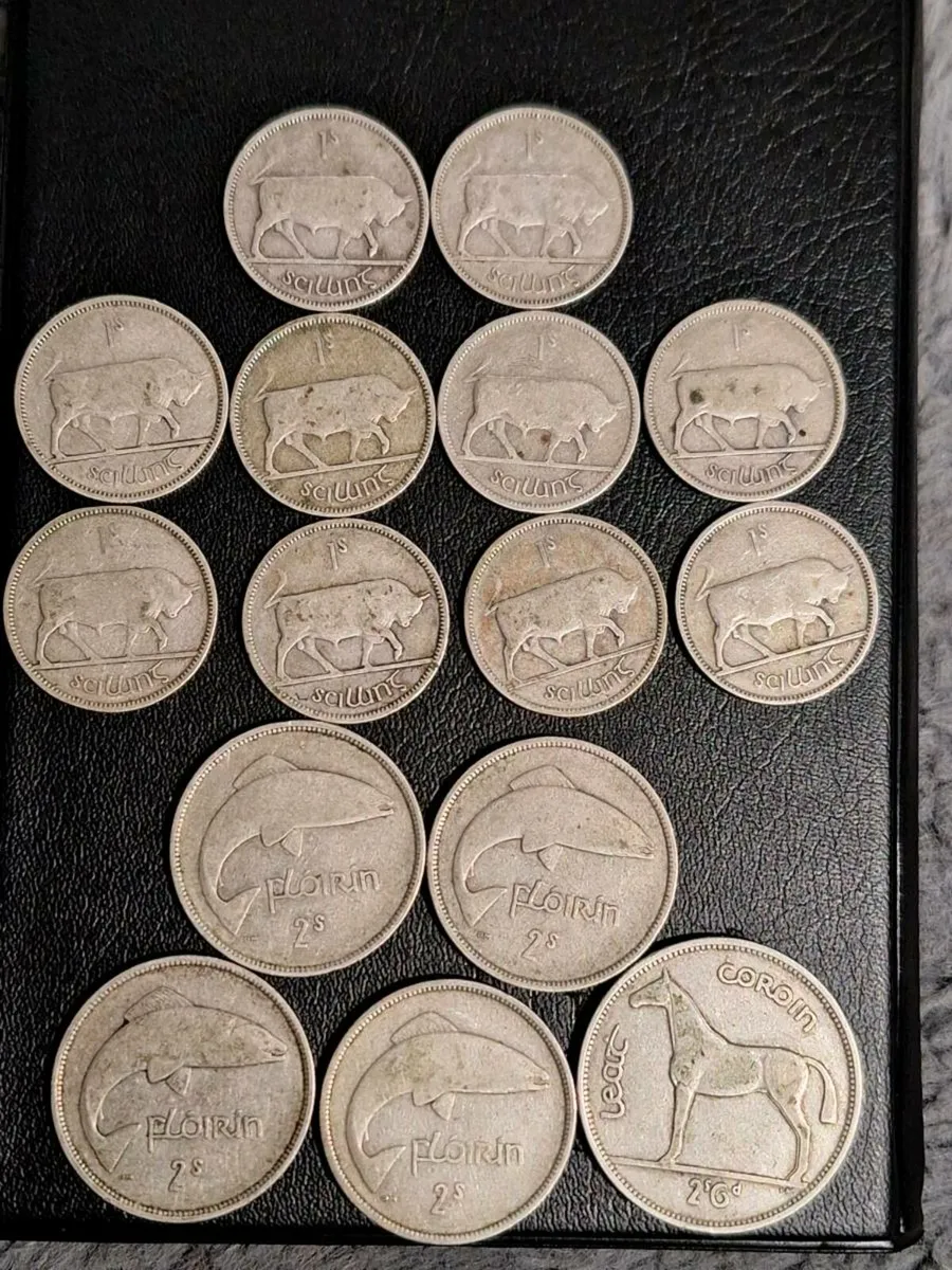 23 Irish silver coins Shilling/Florin/half crown - Image 1