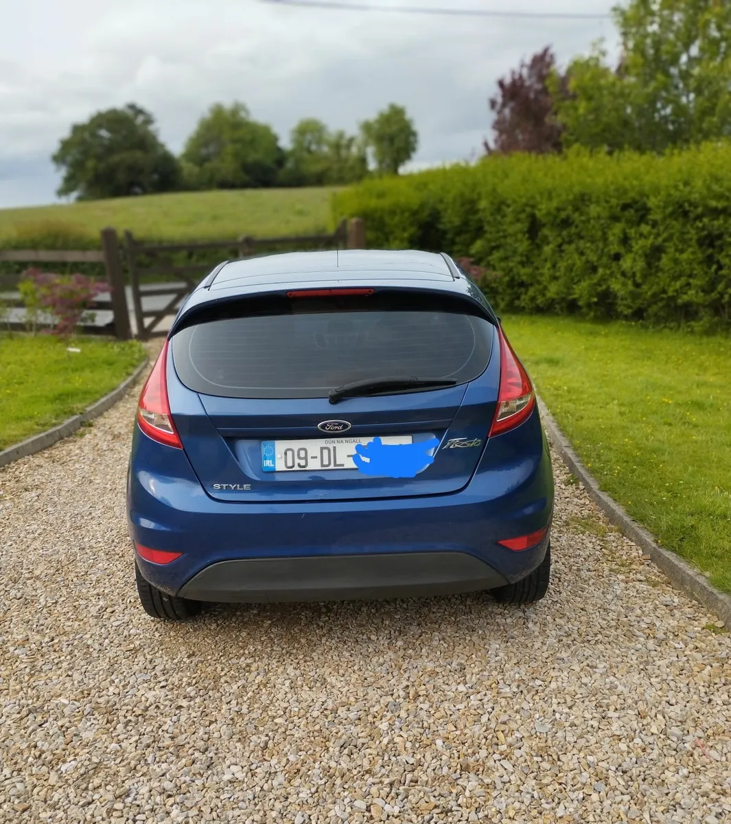 Ford Fiesta 2009 - Image 3