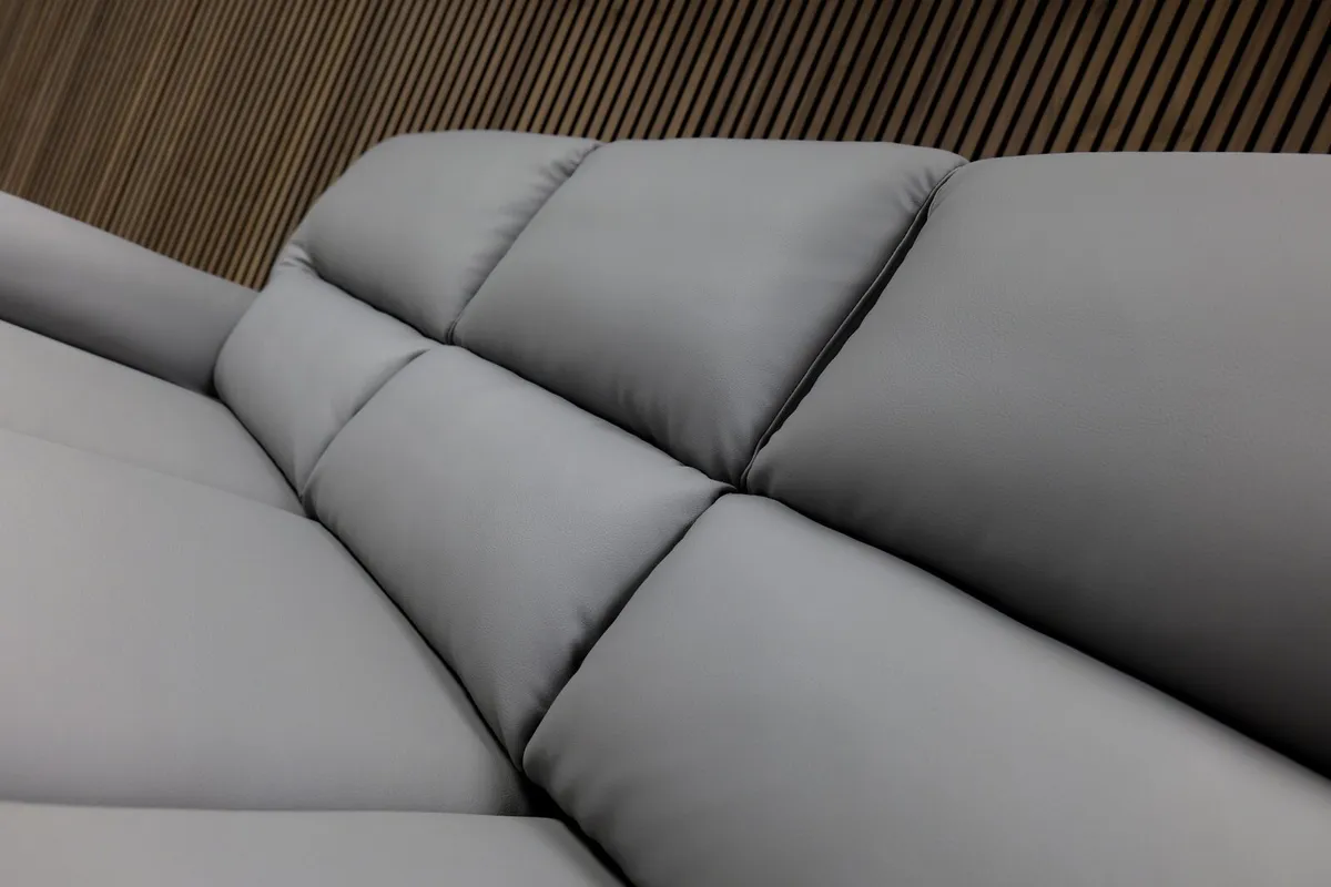 Gretal 3+2 Light Grey Leather Sofa Set - Image 4