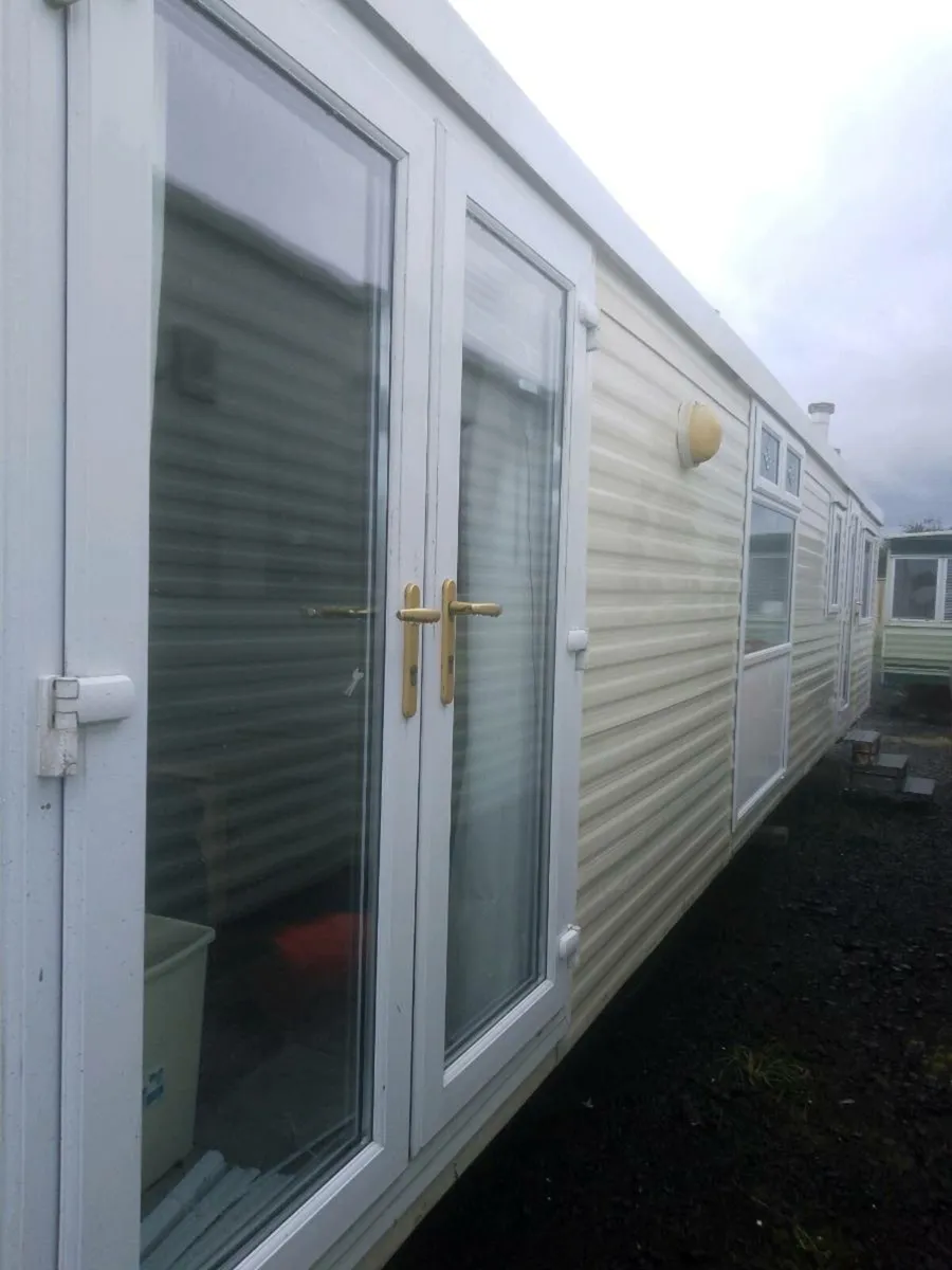 Mobile home - Image 2