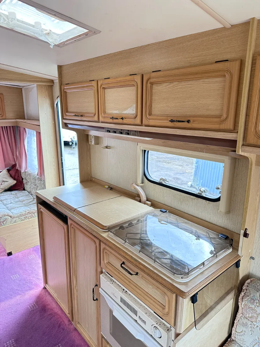 ✨BARGAIN ABI 5 BERTH✨ - Image 4