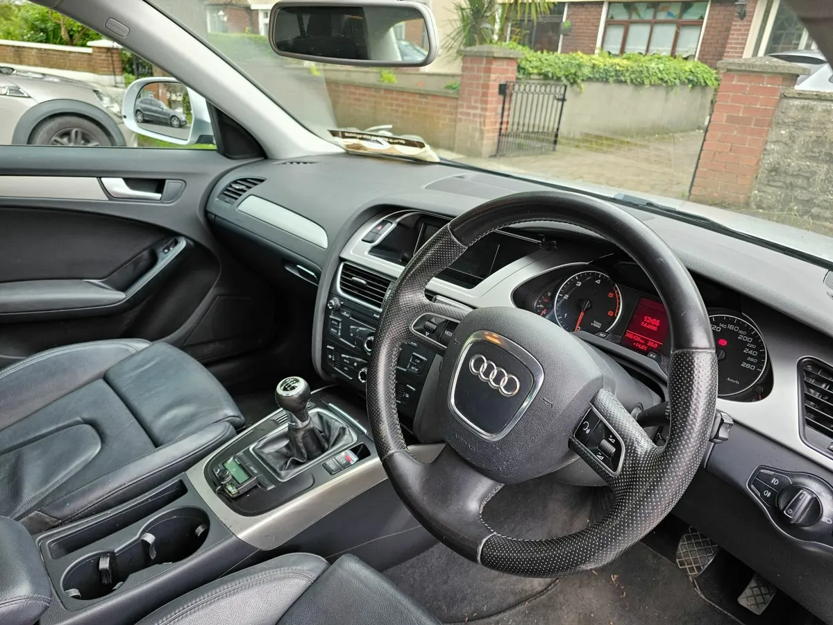 Audi A4 2008 - Image 2