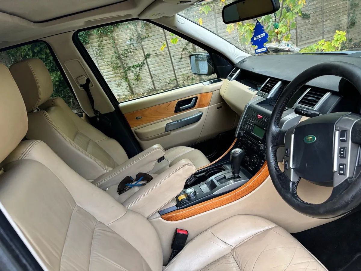 Land Rover Range Rover Sport 2009 - Image 3