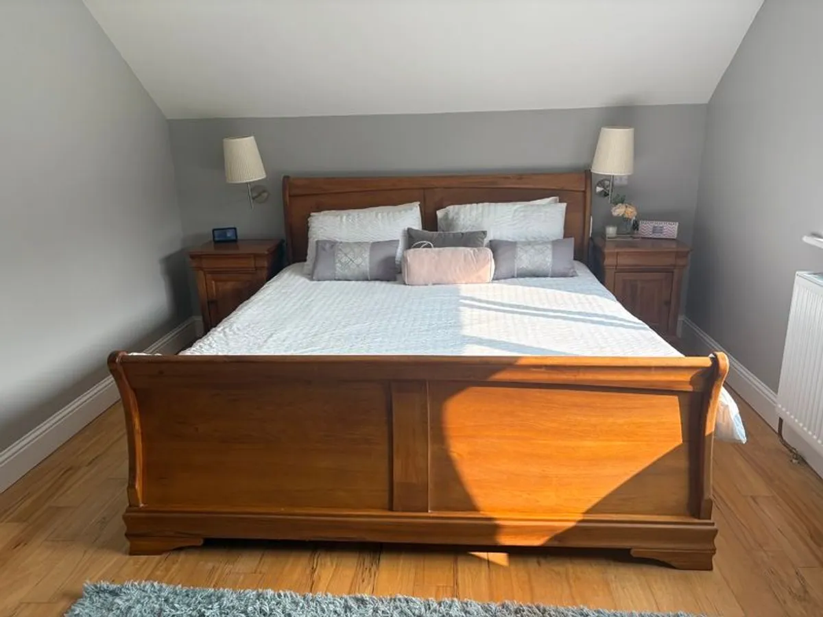 Superking Sleigh Bed - 6ft superking bed, lockers, dresser - Image 1