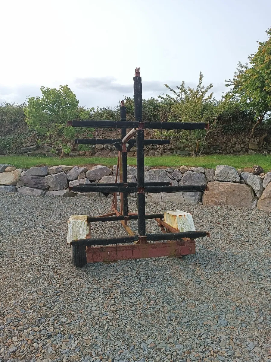 Kayak trailer (needs axle) - Image 2