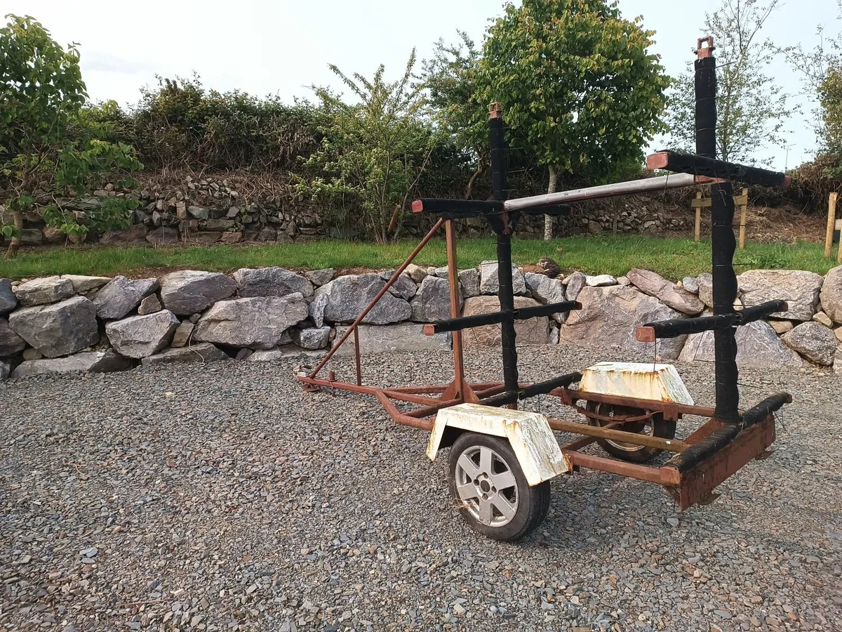 Kayak trailer (needs axle) - Image 3