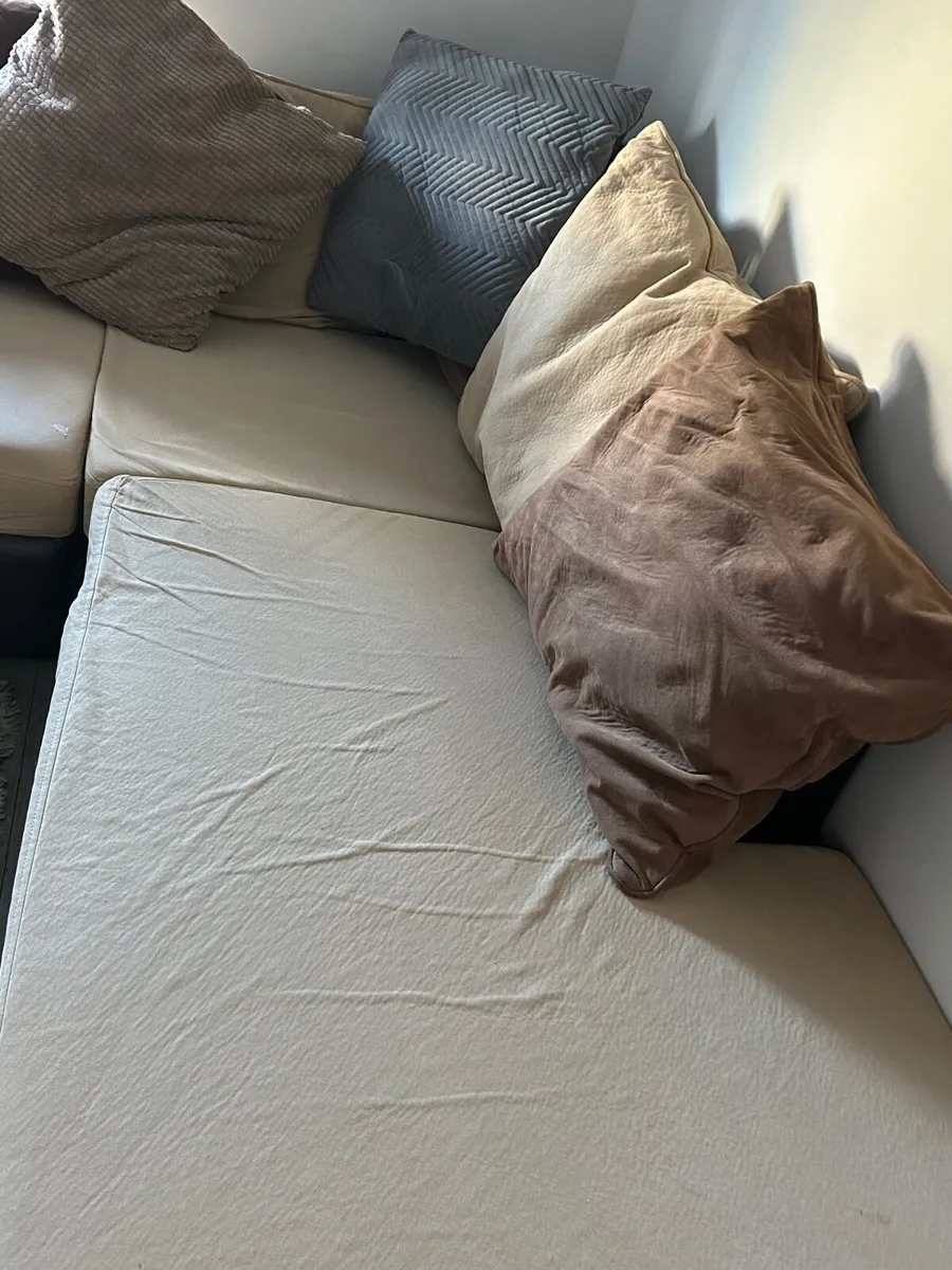 Couch - Image 1