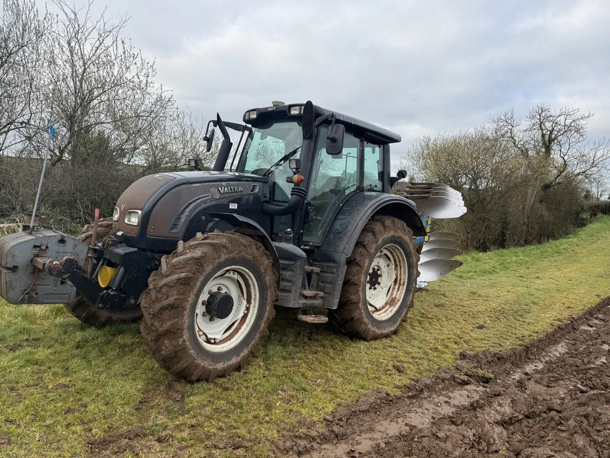 Valtra N122 Versu - Image 2
