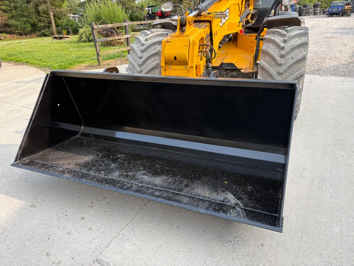 Jcb bucket - Image 1