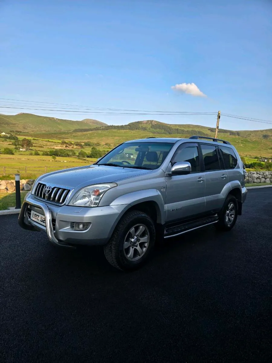 Toyota landcruiser - Image 2