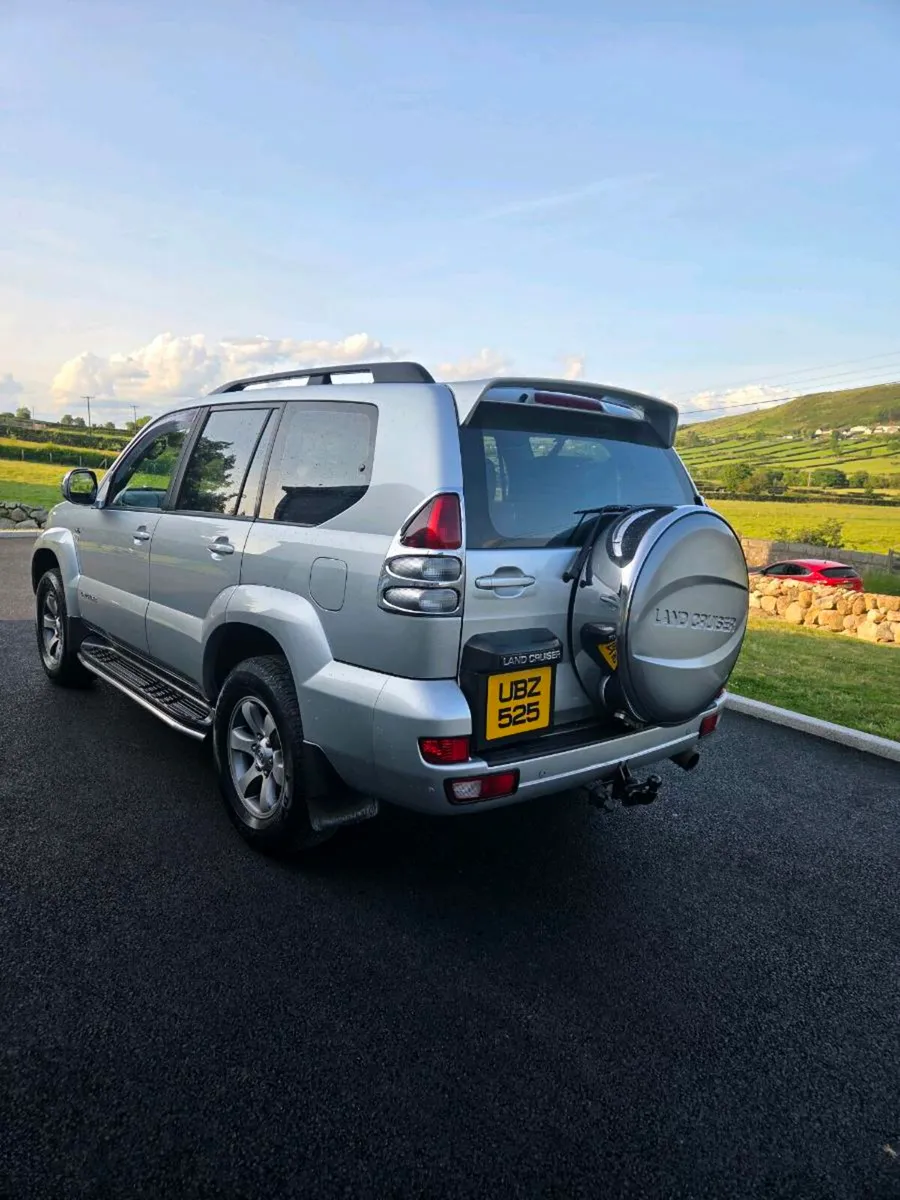 Toyota landcruiser - Image 3