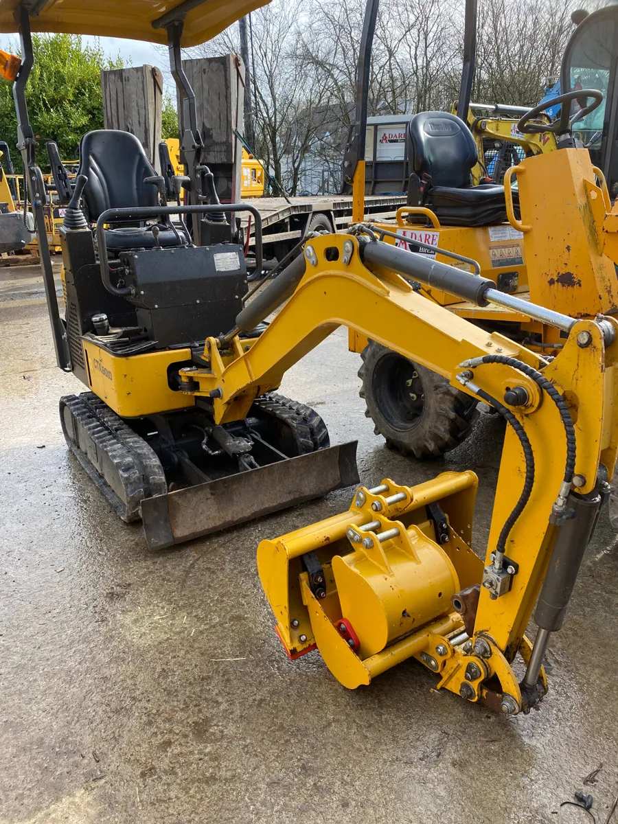 Adare Haihong CTX 8010 Mini excavator - Image 3
