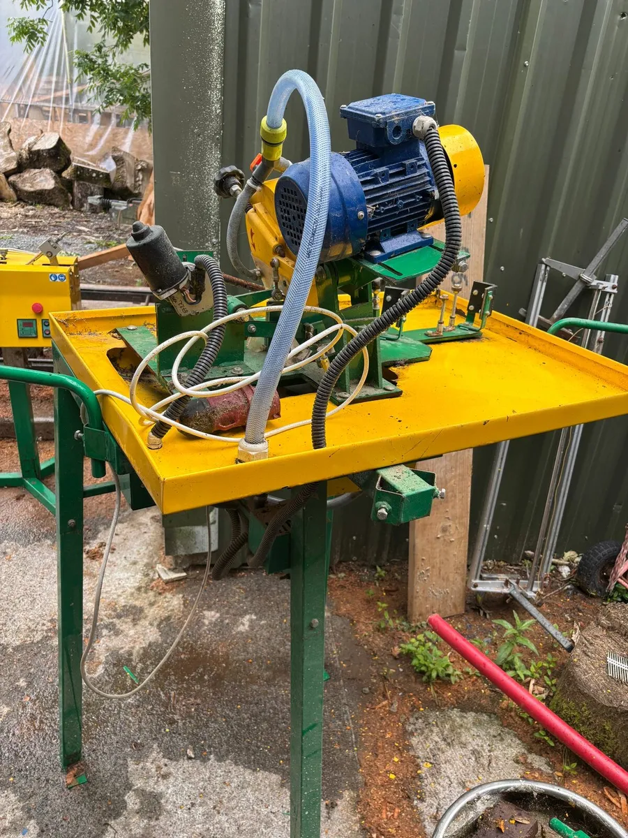 Bandsaw blade sharpener - Image 4