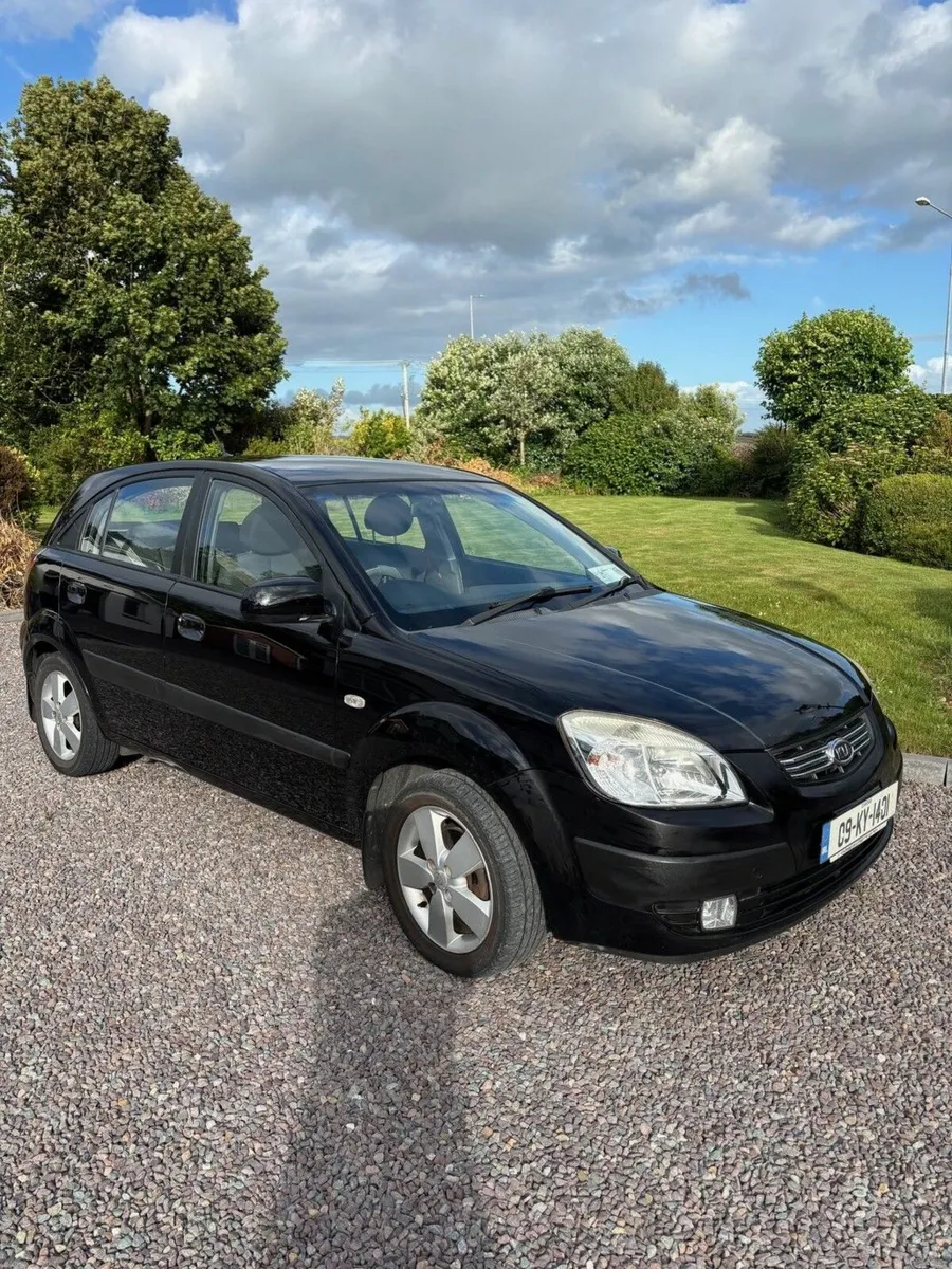 Kia Rio 2009 - Image 1