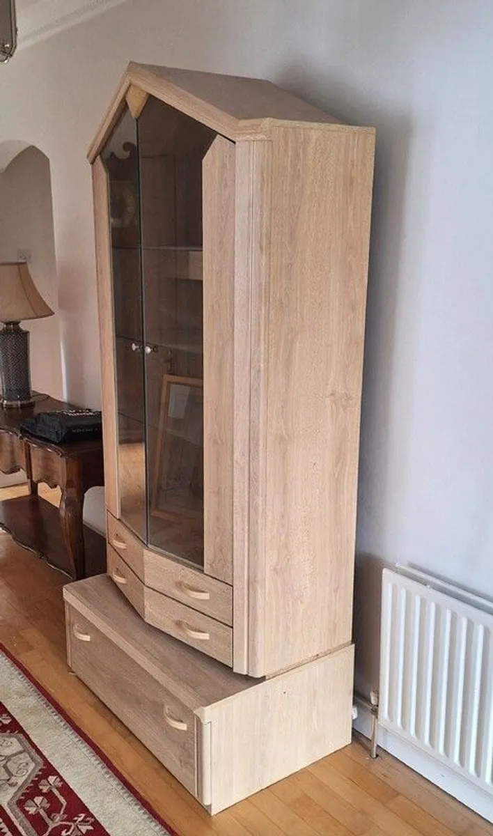 Display Cabinet - Image 2