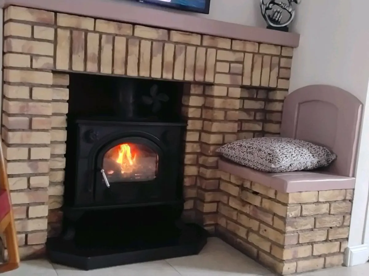 Solid Fuel Stove with back boiler - Image 3