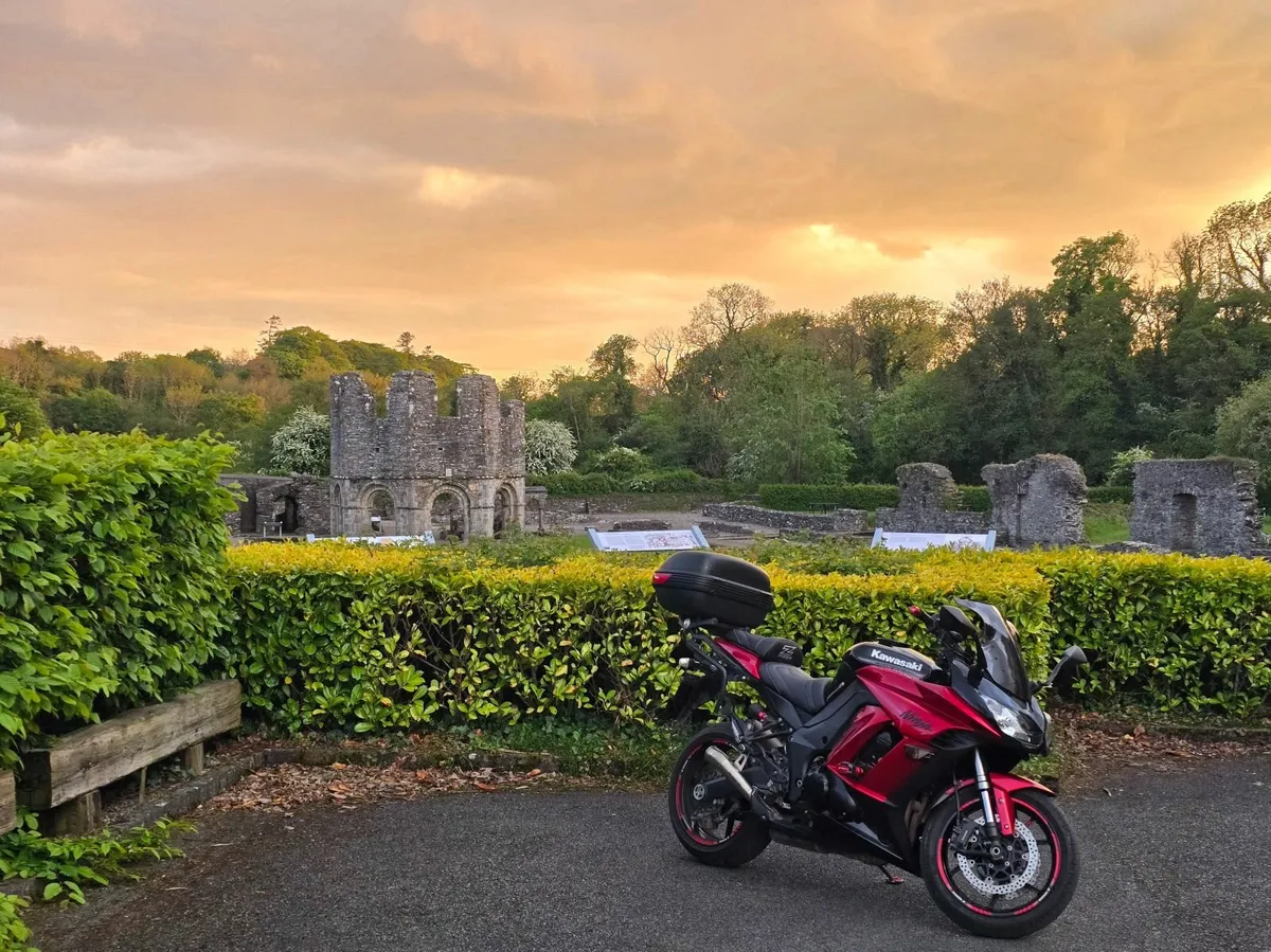 152 Kawasaki Z 1000 SX - Image 2
