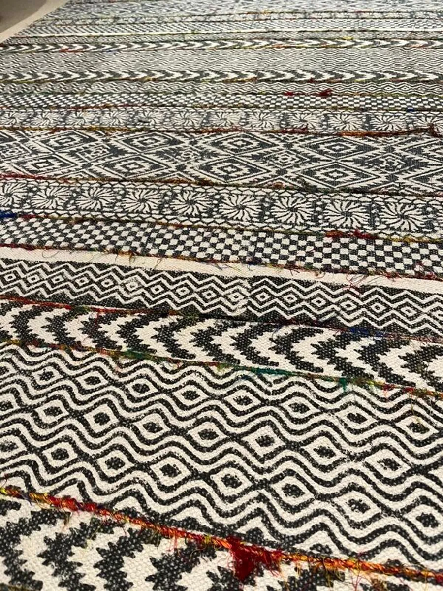 Rug for Sale - Image 2