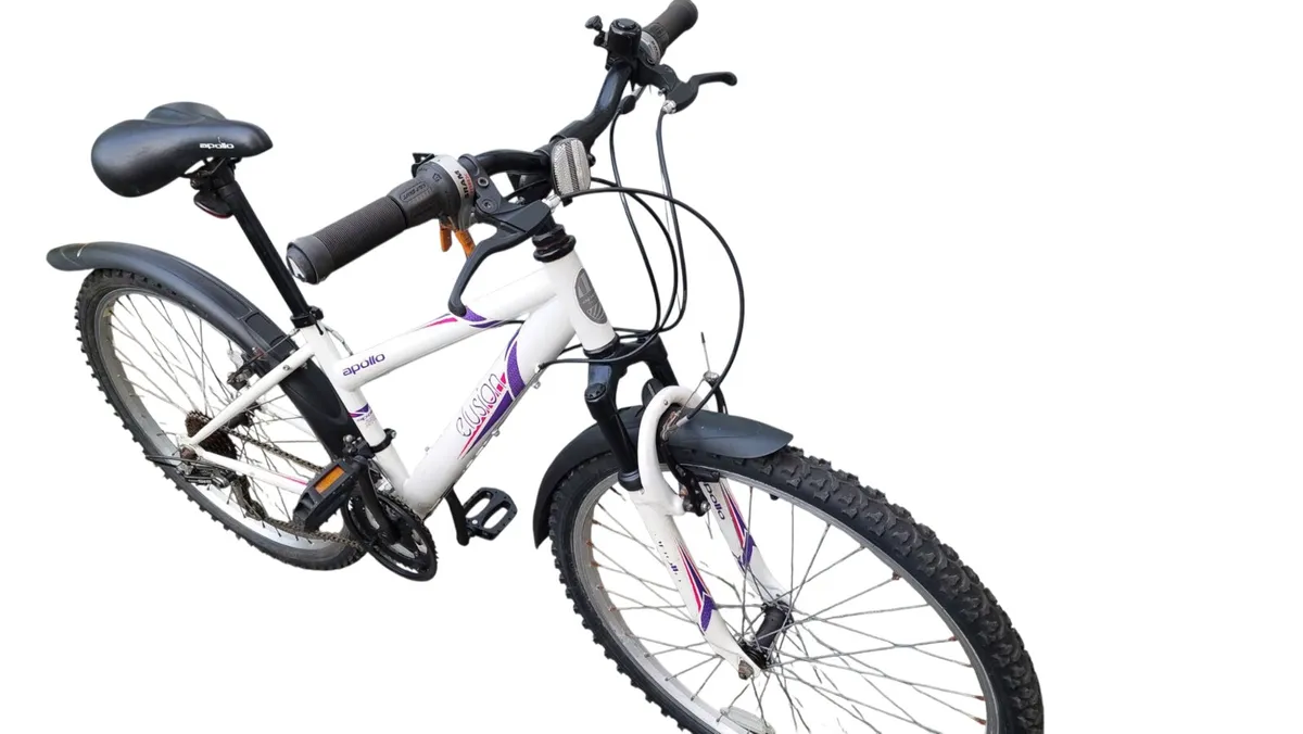 Apollo Elusion Ladies Bike - Image 2