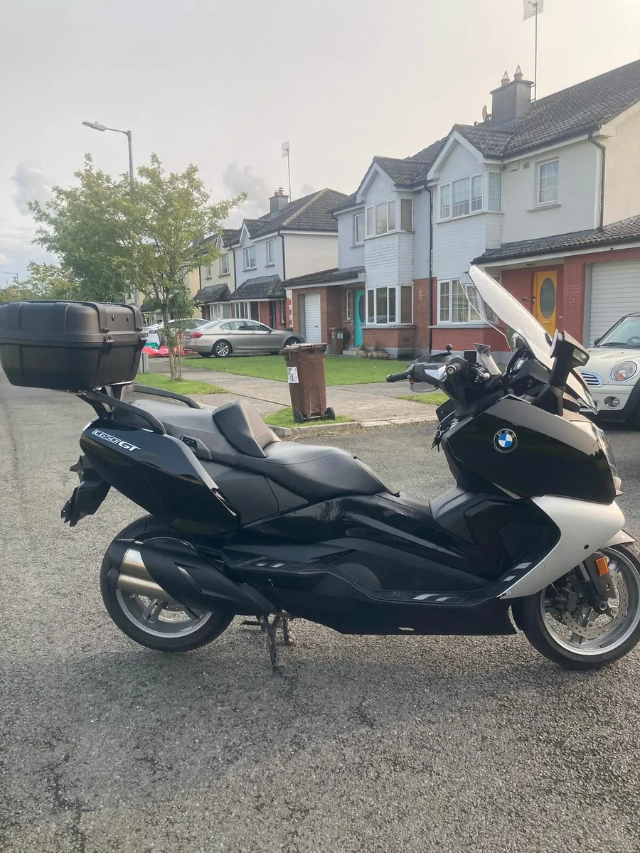 BMW C650 GT Maxi Scooter - Image 1