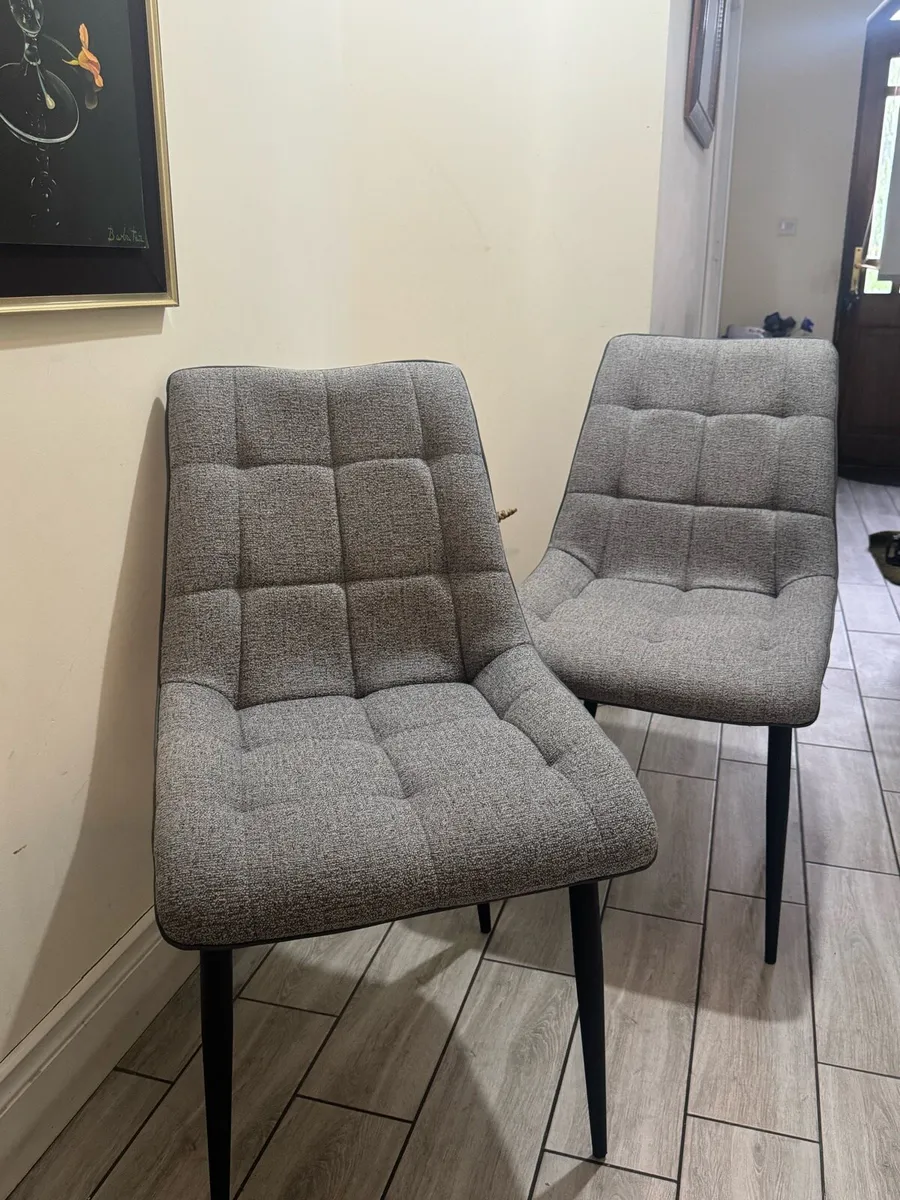 Dining chairs - Image 2