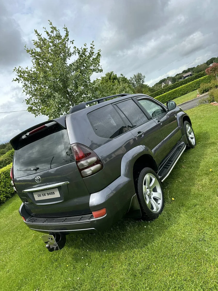 Toyota landcruiser lc5 - Image 4