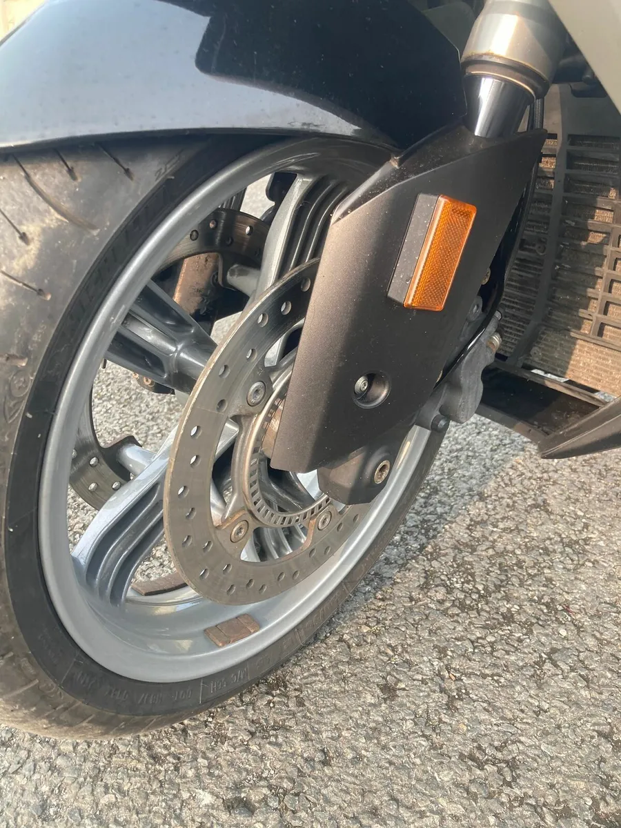 BMW C650 GT Maxi Scooter - Image 2