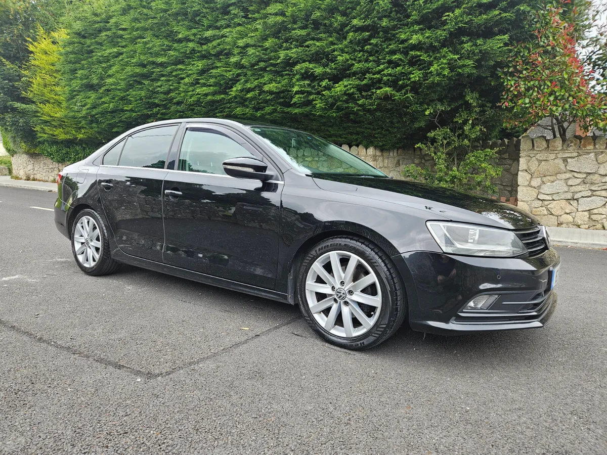 Volkswagen Jetta 2.0 TDI HighLine Automatic 110hp - Image 2