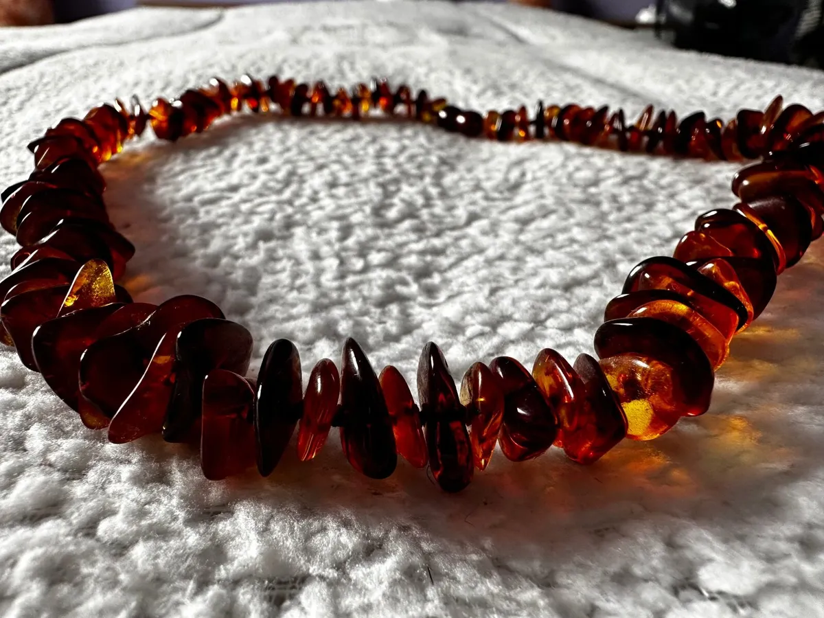 Amber necklace - Image 1