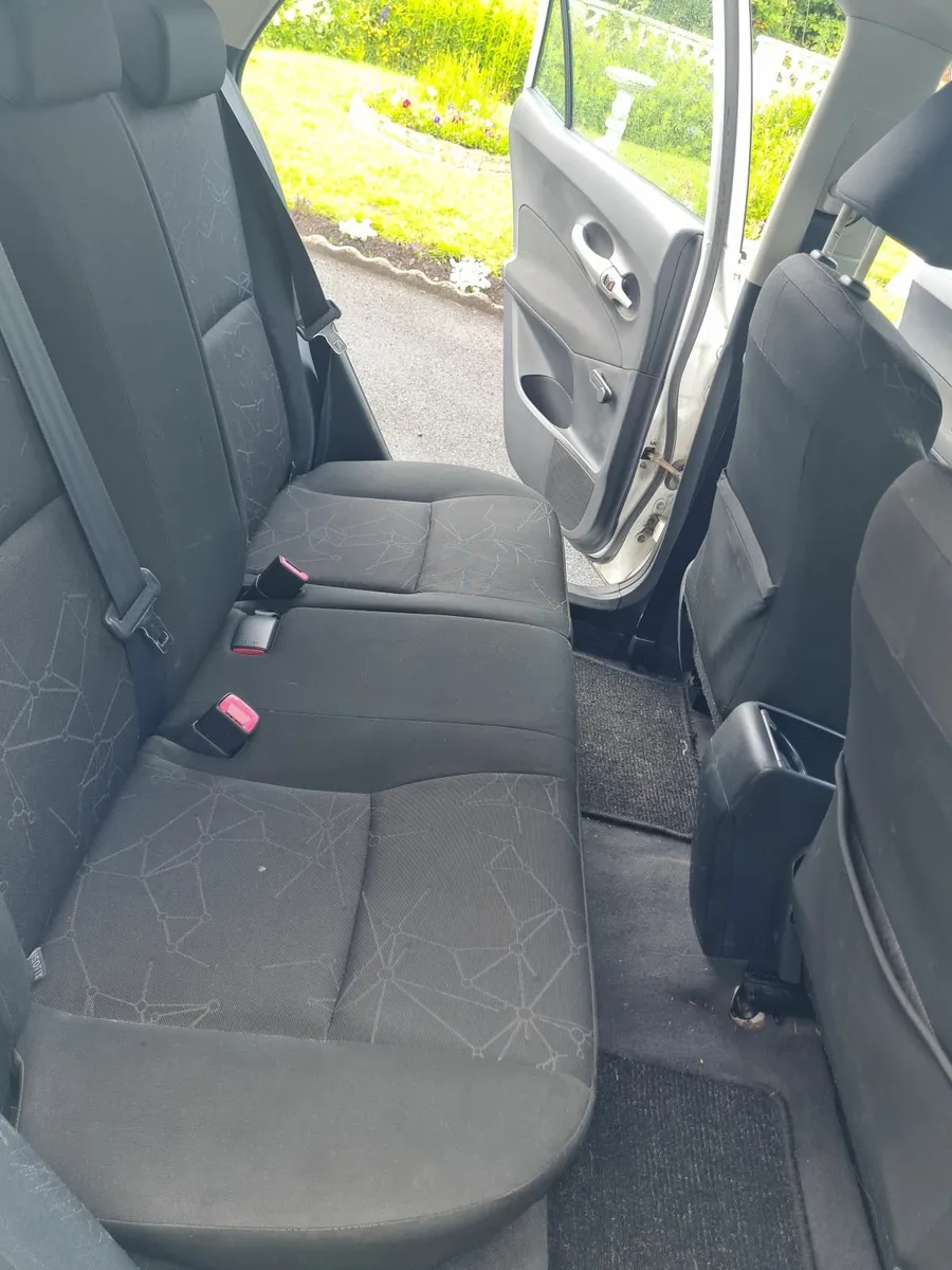 Toyota Auris CAr - Image 4