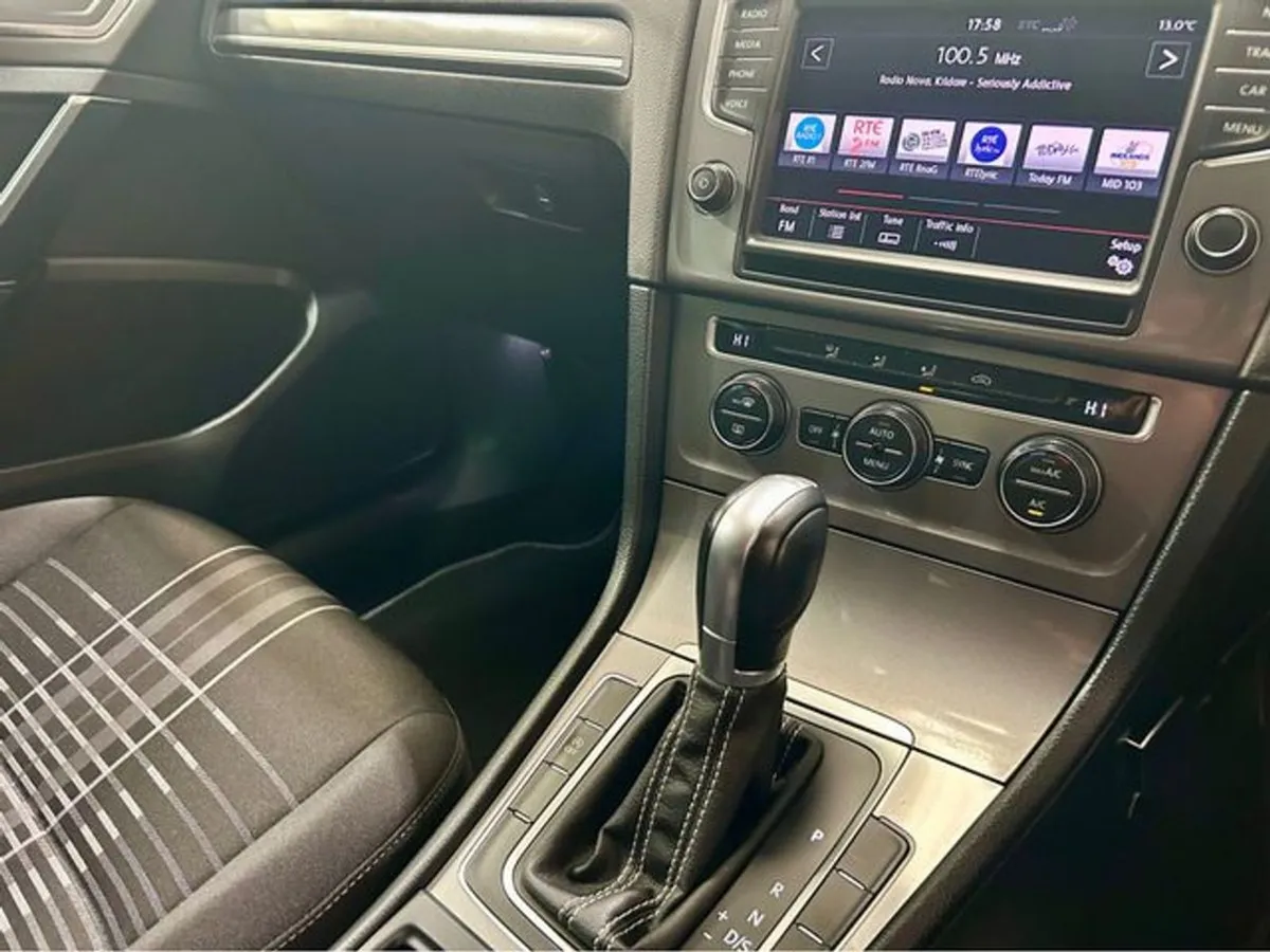 Volkswagen Golf 1.2 Automatic - Image 4