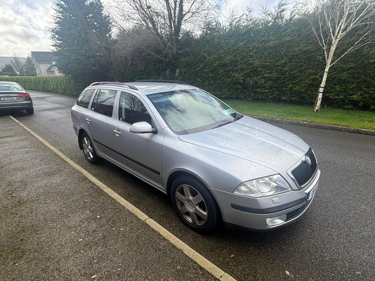 2008 Skoda Octavia Estate, High Spec, NCT & Tax - Image 2