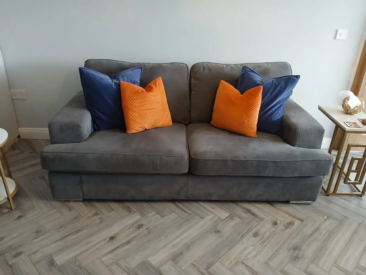 Sofa set - Image 1