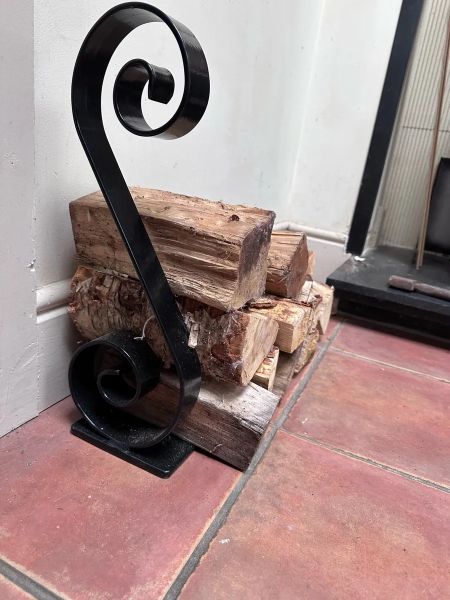Logs brackets holder - Image 1