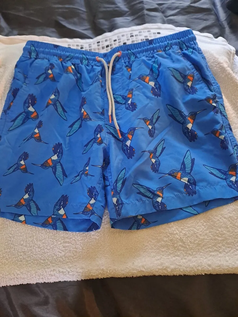 Free summer holiday shorts - Image 3