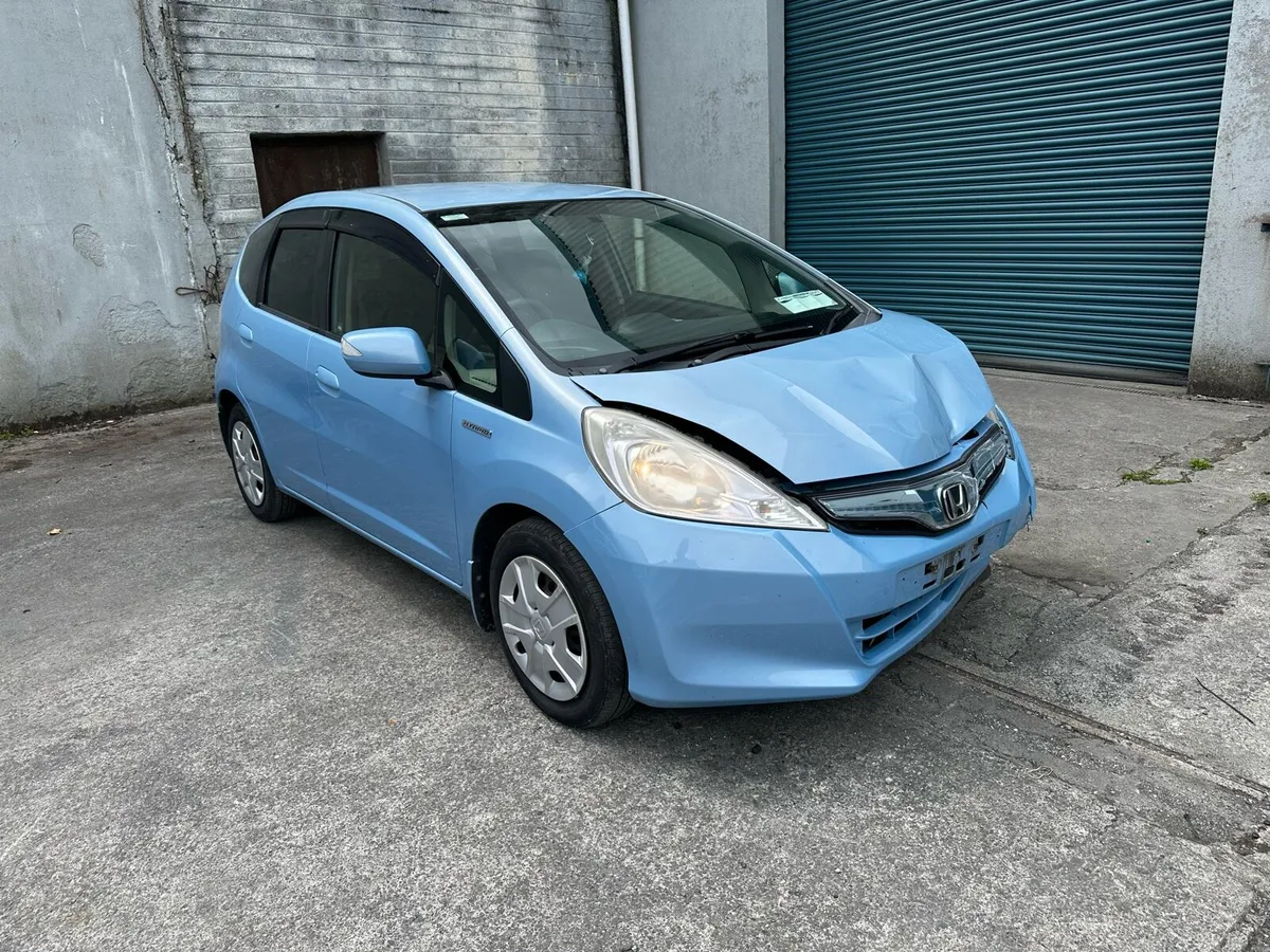 2012 Honda Fit 1.4p hybrid AUTO - Image 1
