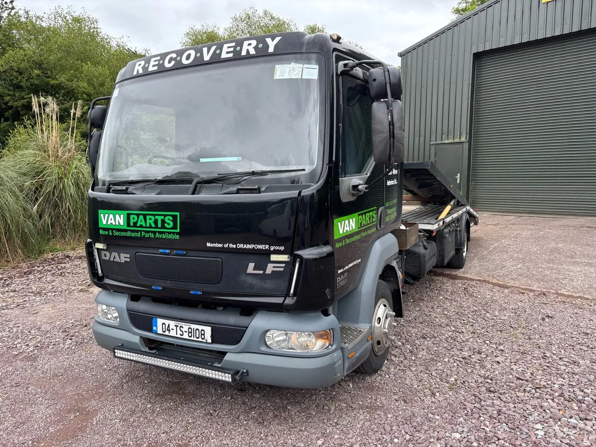 2004 Daf LF45 transporter/ Recovery truck - Image 2