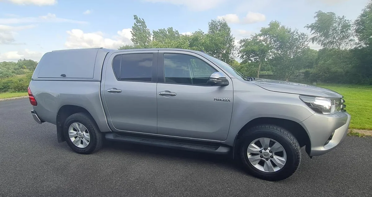 Toyota Hilux 2020 - Image 1