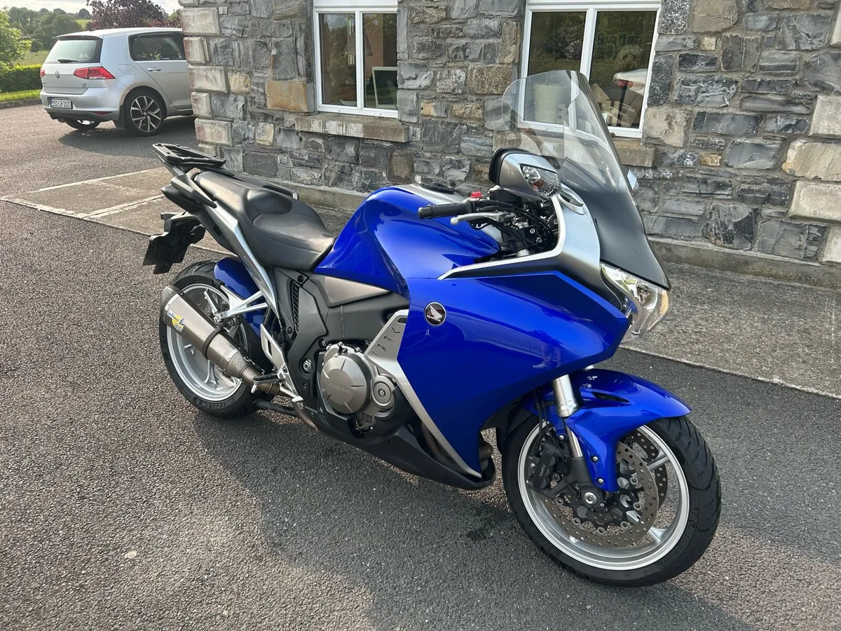 Honda Vfr 1200 - Image 1