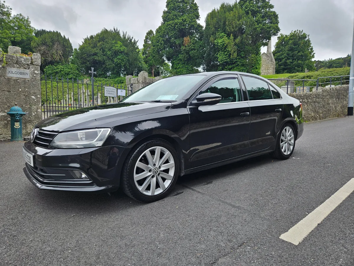 Volkswagen Jetta 2.0 TDI HighLine Automatic 110hp - Image 1