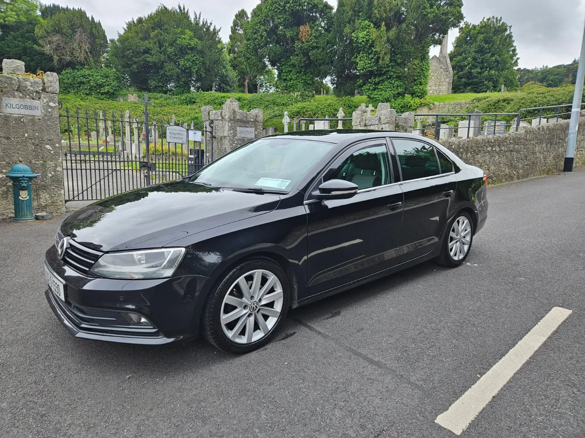 Volkswagen Jetta 2.0 TDI HighLine Automatic 110hp - Image 3